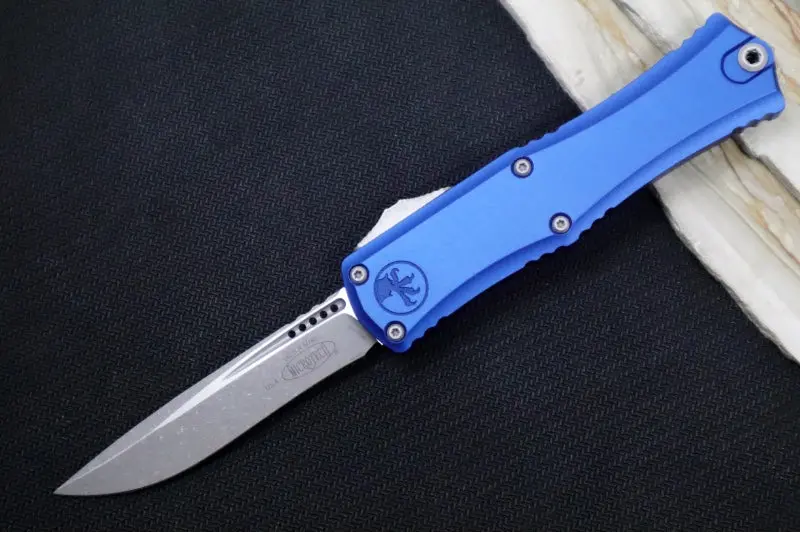 Microtech Mini Hera Ii Automatic Knife – Recurve Blade With Apocalyptic Finish And Navy Blue Anodized Aluminum Handle 1