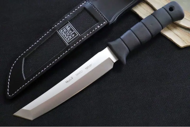 Muela Tanto-19W Fixed Blade Knife With Black Rubber Grip And X50Crmov15 Steel Blade 1